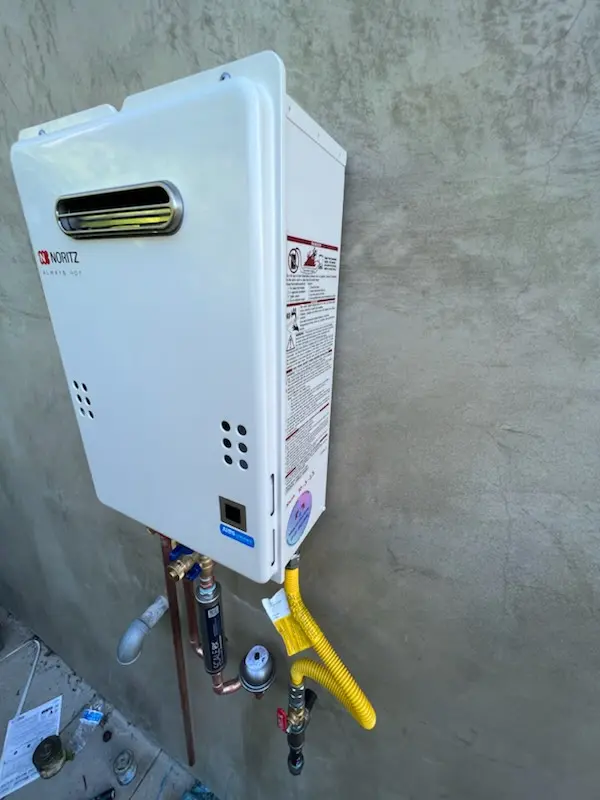 Tankless water heater installation for Temescal Valley homes